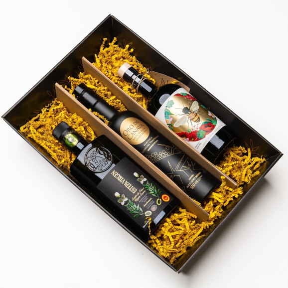 World's Best Olive Oils Mario Solinas 2023 in Gift box - Oliva Oliva