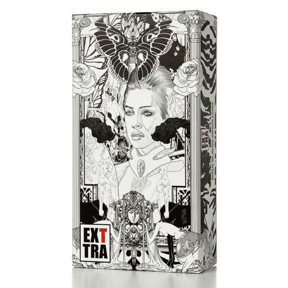 Caja ilustrada por Adam Polina de X Force Marvel y EXTTRA PICUAL