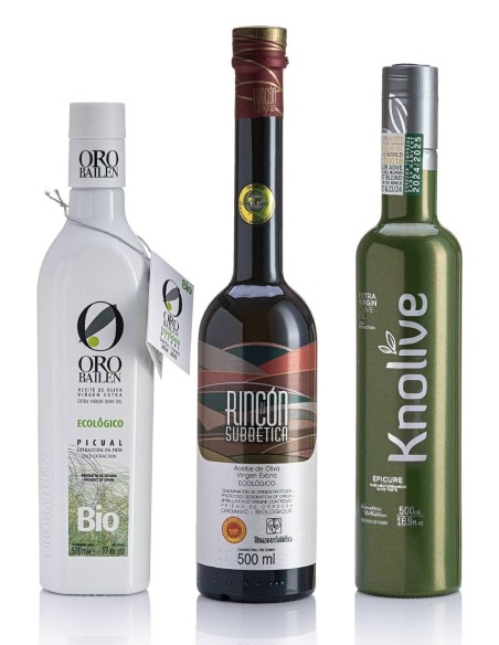 World's Best Olive Oils London IOOC 2025 in Wooden box - Oliva Oliva