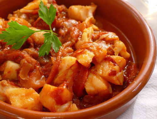 Bacalao encebollado